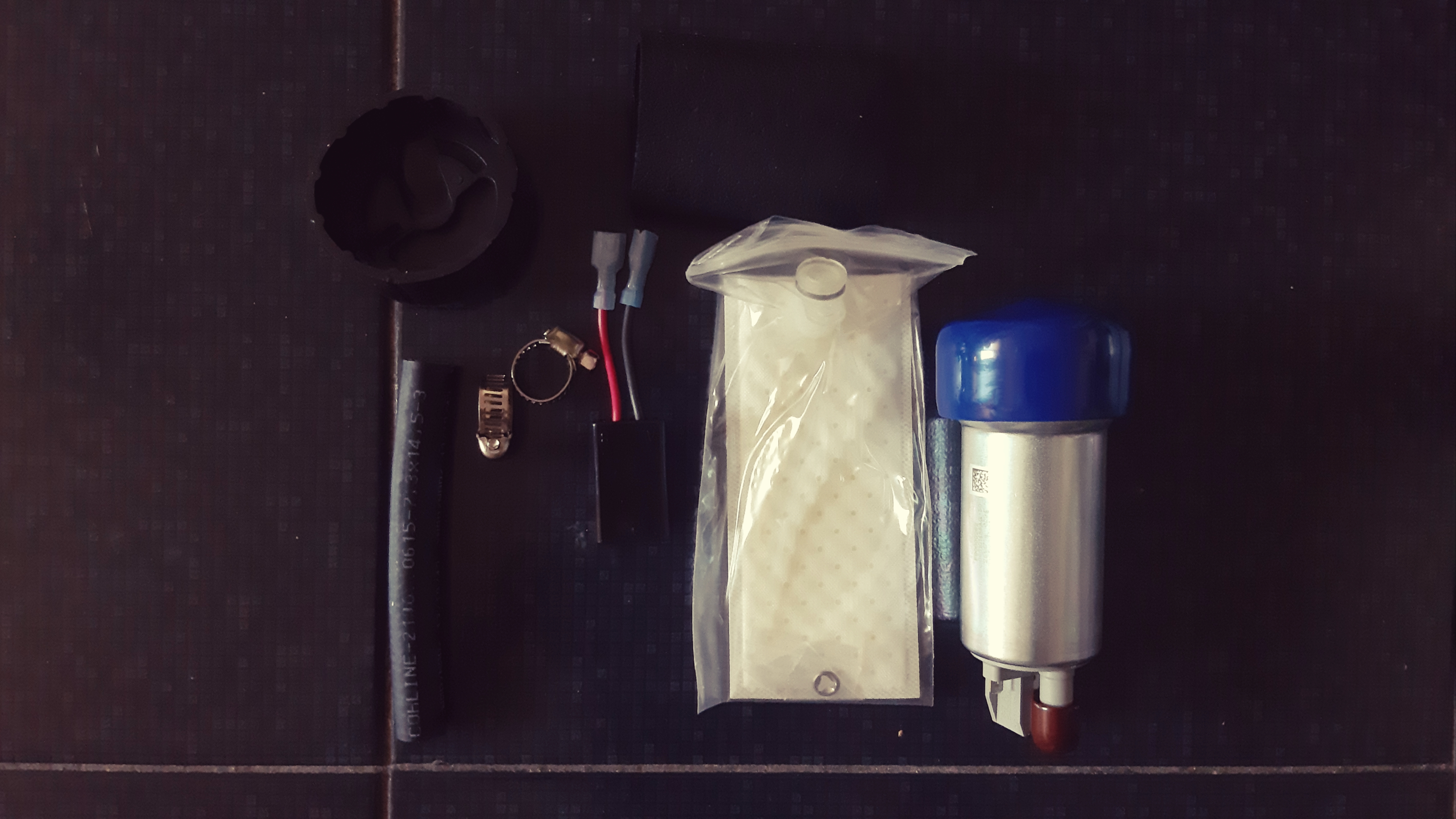 TI Automotive/Walbro 400lph fuel pump