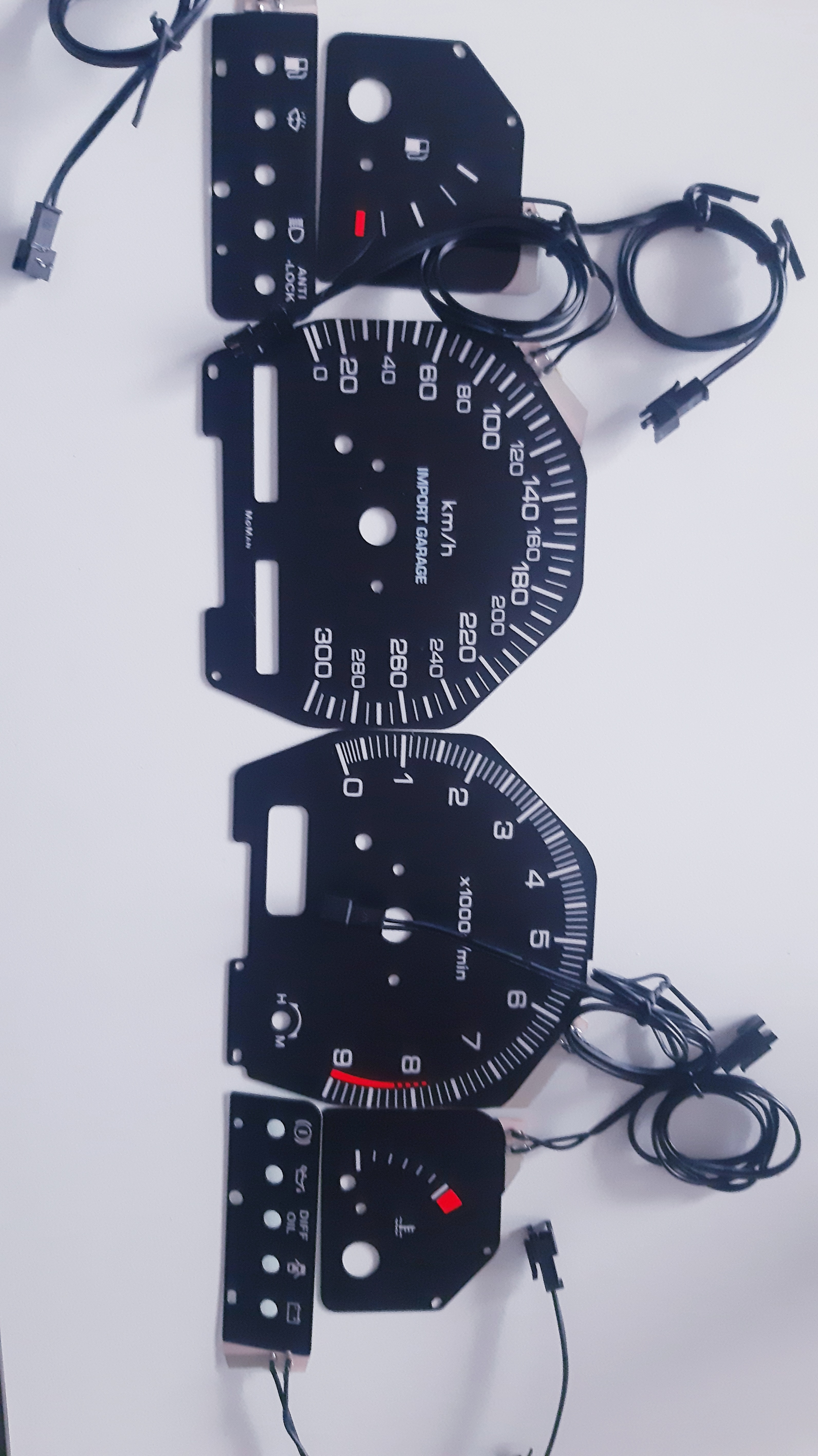 Custom dash gauges