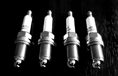 Denso plugs